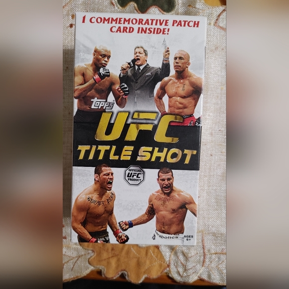 COPY - 2011 Topps UFC Tirle Shot trading cards USED - Picture 6 of 7